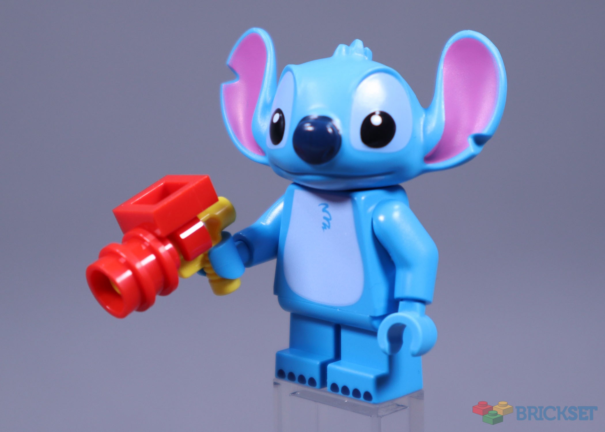 LEGO Disney 43268 Lilo and Stitch Beach House review | Brickset